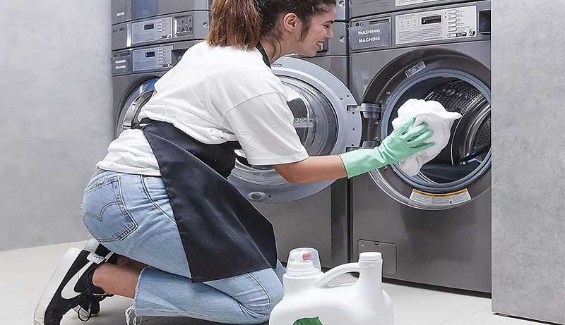 Top 5 Best Non Chlorine Bleach – A List From The Expert